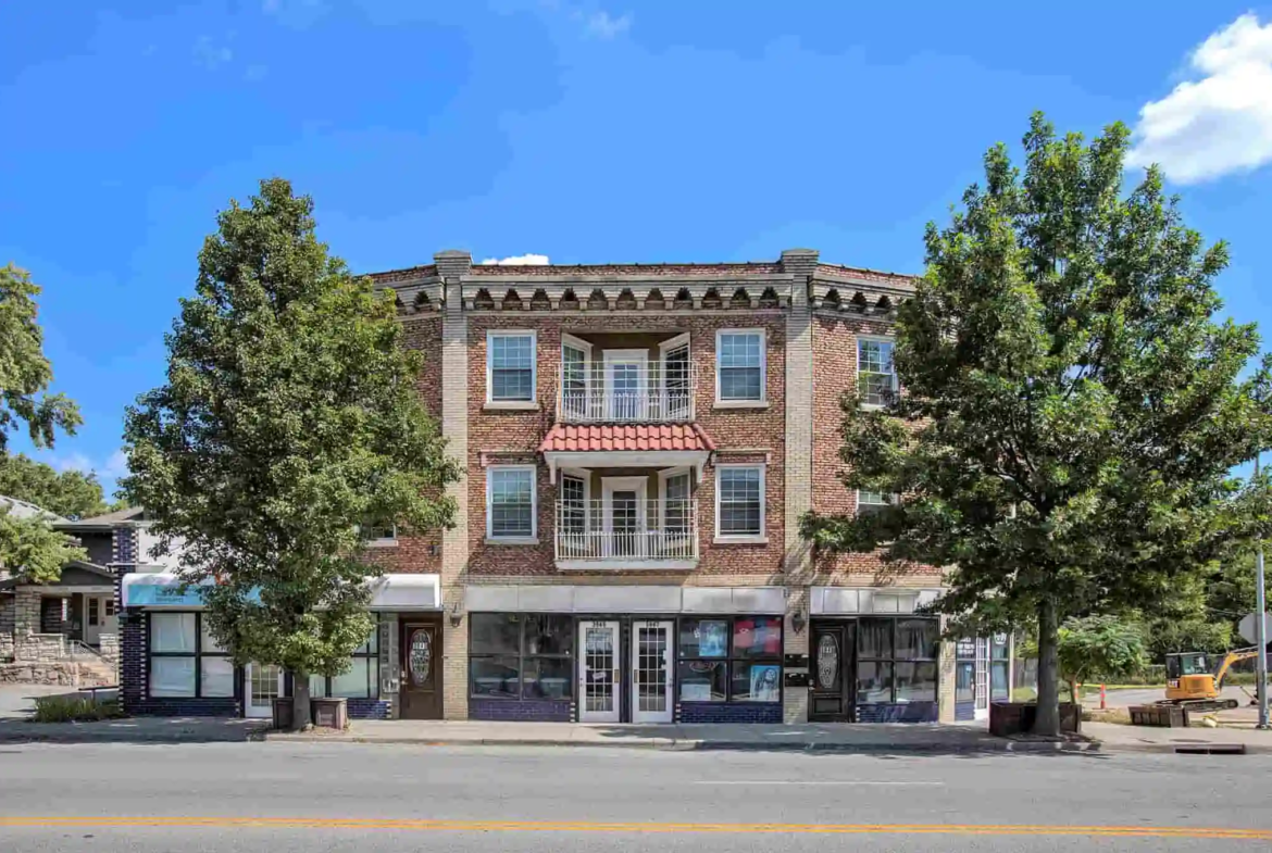 Troost Mixed-Use Building